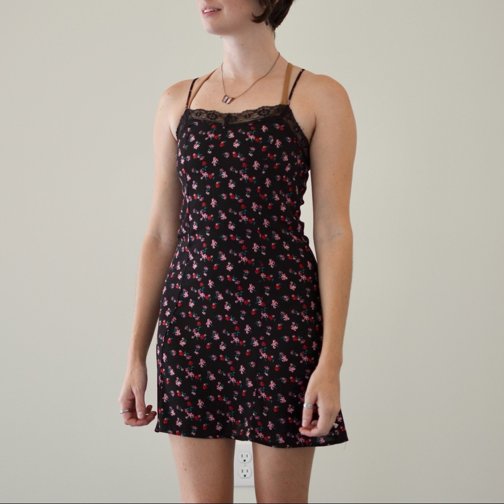 H&M Divided Mini Floral Slip Dress Black Lace Trim Cami 2